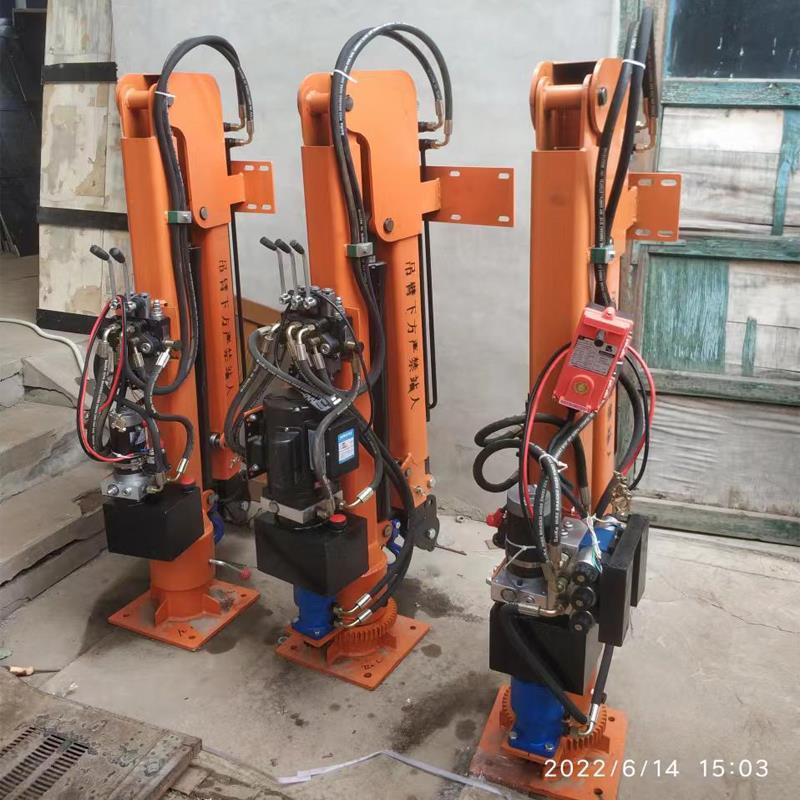 南海区重汽蓝牌随车吊 3.2吨 国六动力强 液压驱动 农用自卸起重机